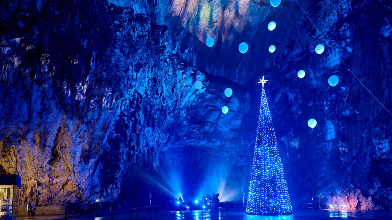 15 Christmas Fairytale in Postojna Cave Slovenia. Living Nativity Photo Ziga Intihar