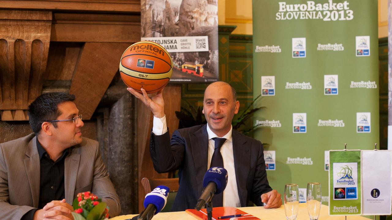 zrebanje-za-eurobasket-2013-bo-v-postojnski-jami-3.JPG